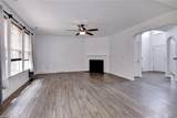 801 Queensbury Ln - Photo 7