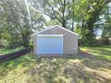 2833 Hollister Ave - Photo 27