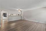 3097 Glastonbury Dr - Photo 3