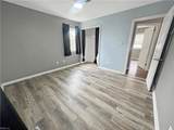 823 Headrow Ter - Photo 14