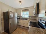 823 Headrow Ter - Photo 7