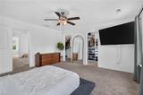 1429 Waltham Ln - Photo 37
