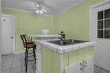 1027 Winward Rd - Photo 8