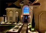 1697 Chestwood Dr - Photo 4