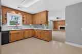 208 Woodford Dr - Photo 12