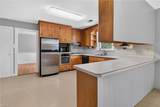 208 Woodford Dr - Photo 15