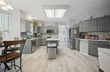1142 Woods Pw - Photo 11