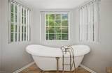 1142 Woods Pw - Photo 22