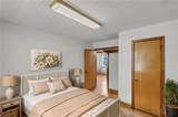 2446 Woolsey St - Photo 21