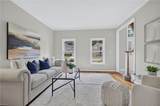 928 Sydenham Blvd - Photo 9