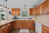 311 Sussex Ct - Photo 10