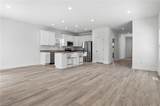305 Cypress St - Photo 16