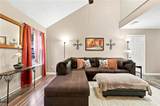 205 Hunt Club Rn - Photo 4