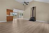 317 Spurlane Cir - Photo 4