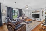 401 Kingsale Rd - Photo 11