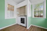 1021 Green St - Photo 15