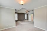 813 Evelyn Way - Photo 11