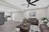 1109 Lakeview Dr - Photo 3