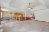 2713 Shirley Landing Dr - Photo 10