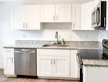 727 Broad St - Photo 7