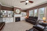 901 Hathaway Ct - Photo 4