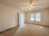 3038 Vimy Ridge Ave - Photo 9