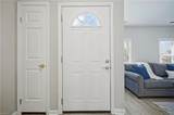 712 Glenshire Dr - Photo 3