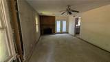 2935 Radcliffe Ln - Photo 2
