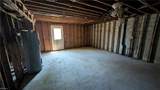 2935 Radcliffe Ln - Photo 9