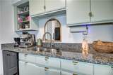 833 Little Bay Ave - Photo 17