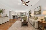 114 St James Ave - Photo 8