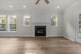 903 12th St - Photo 17