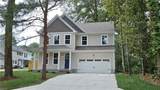 2800 Meadow Wood Dr - Photo 1