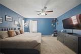 832 Gas Light Ln - Photo 15