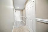 40 Rader St - Photo 6