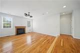 844 Greenfield Ln - Photo 9