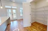 908 Jennings Ln - Photo 7