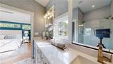 916 Jennings Ln - Photo 24