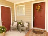 704 Lakeside Dr - Photo 3
