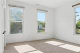 123 Saint James Ave - Photo 12