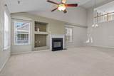 1313 Duchess Of York Quay - Photo 8