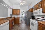 404 Creekwood Dr - Photo 18