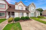 902 Pocahontas Ct - Photo 2