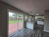 3781 Strathmoor Cir - Photo 4