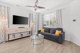 2454 Whitman St - Photo 4