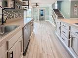 309 Barcelona Dr - Photo 2