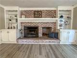309 Barcelona Dr - Photo 5