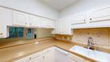 300 Riveranne Ct - Photo 9