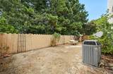 320 Oak Lake Ter - Photo 32