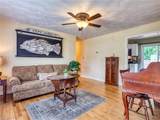 1056 Saint Julian Dr - Photo 5